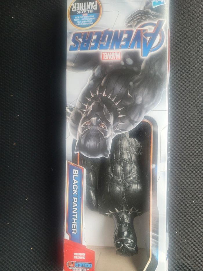 figurine Black Panter 29 cm Hasbro - photo numéro 3