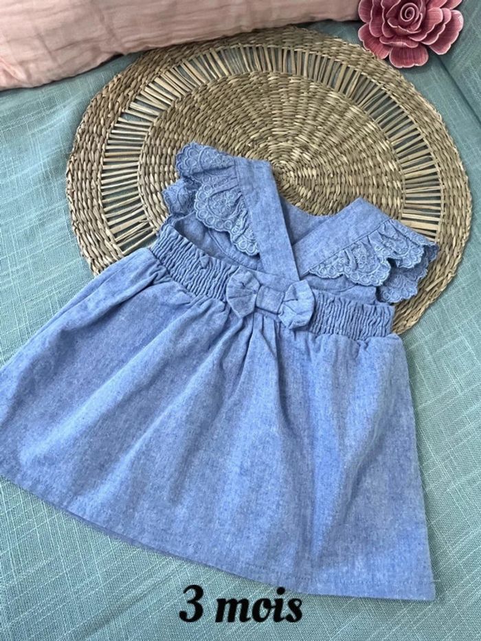 Robe 3 mois - photo numéro 3