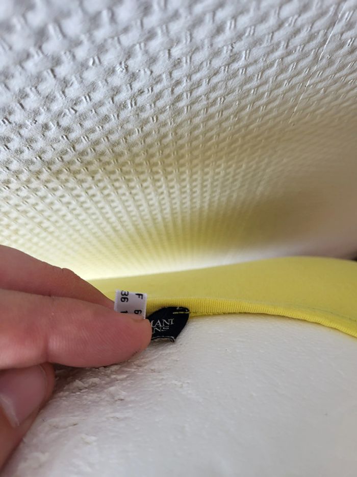 Magnifique débardeur femme Armani taille S - photo numéro 3