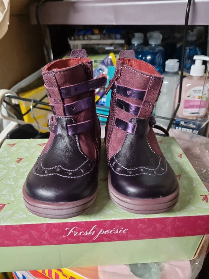 Bottes mi hautes kickers neuves taille 22 - photo numéro 2