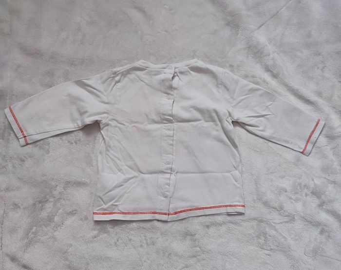 Tee shirt manches longues blanc Winnie l'ourson Disney taille 9 mois - photo numéro 3
