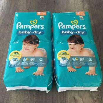 100 couches Pampers baby dry taille 3
