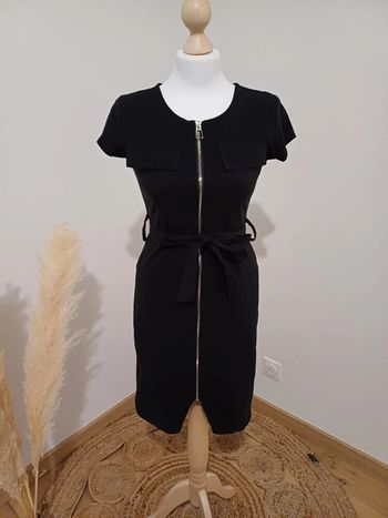 Robe noire chic zippée taille S 36