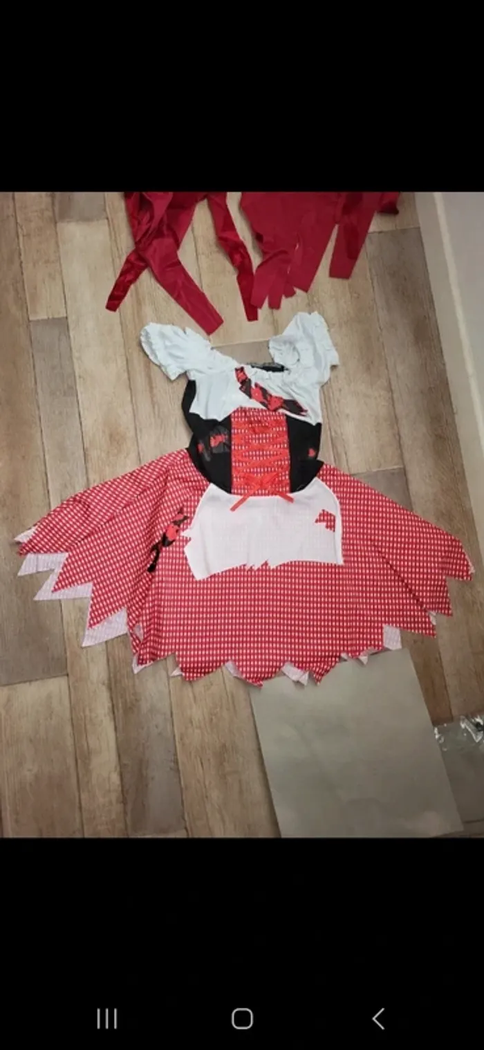 Déguisement halloween petit chaperon rouge 5ans - photo numéro 5