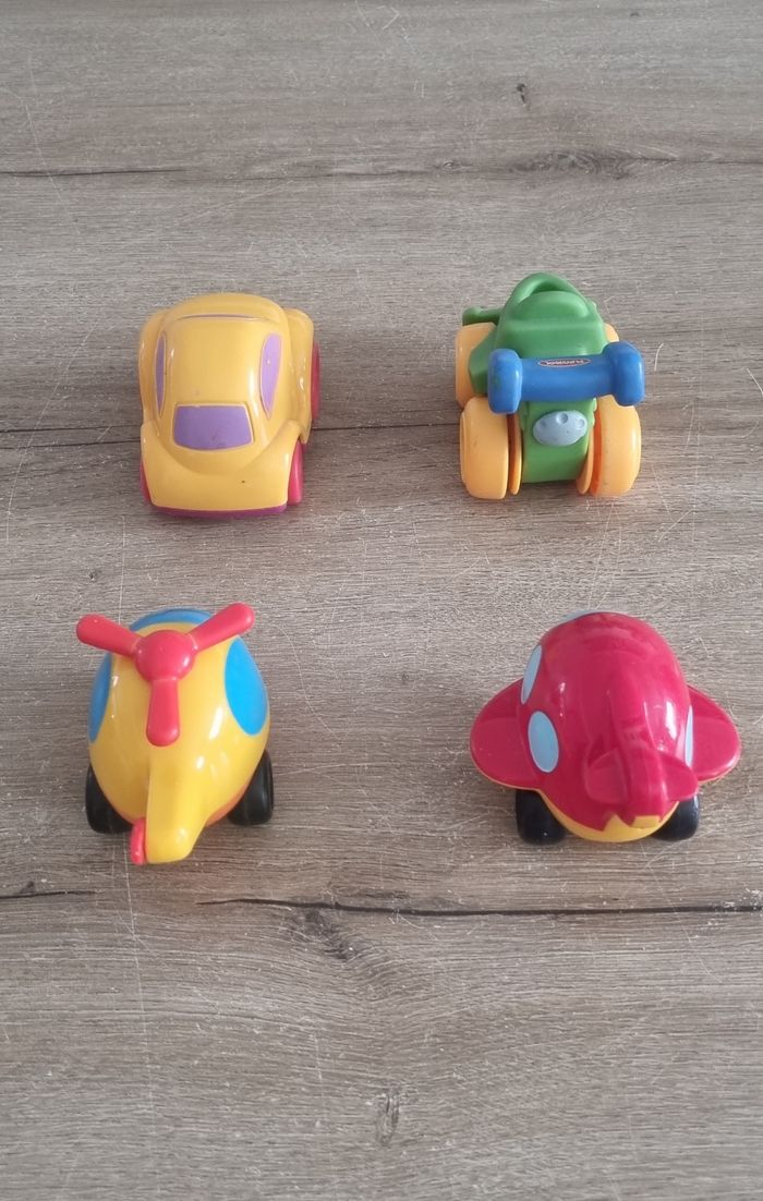 Lot véhicules pour bébé - photo numéro 4