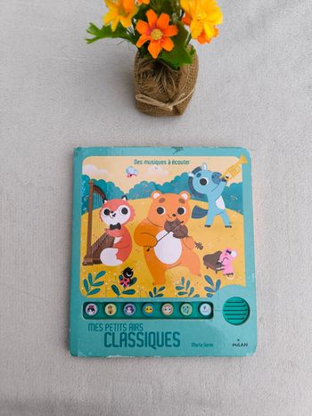 Livre musical Mes petits airs de classiques Milan