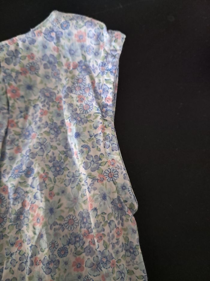 Blouse sans manches fleurie 9 mois Louis & Victoire - photo numéro 2