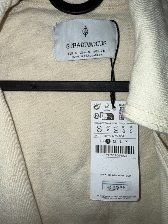 Veste courte Stradivarius - photo numéro 3