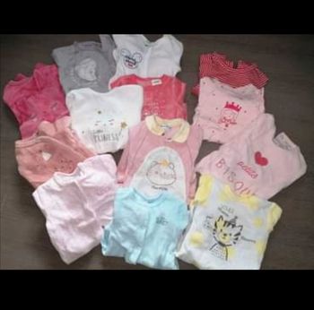 Lot vêtements 1 mois