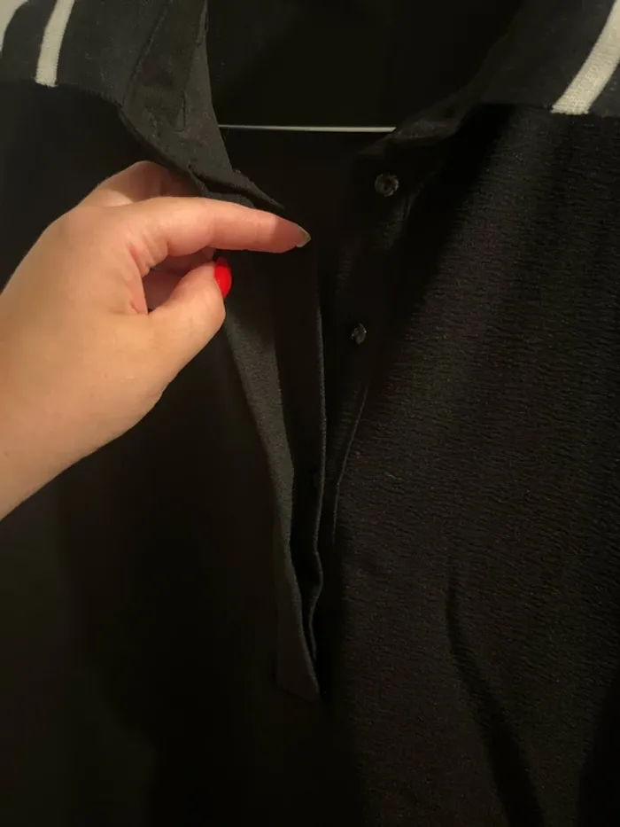 Robe noir bande blanche doublure - photo numéro 2