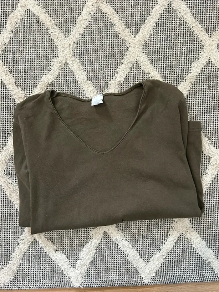 Pull cardigan col V kaki Camaïeu - photo numéro 3