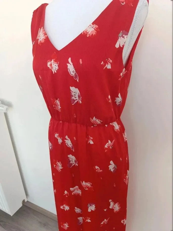 Robe longue rouge fleurie ONLY – Taille 36 - photo numéro 4