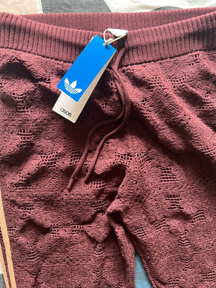 adidas Originals x ASOS - Pantalon de survêtement d'ensemble en maille crochetée - Marron - Taille M - photo numéro 4