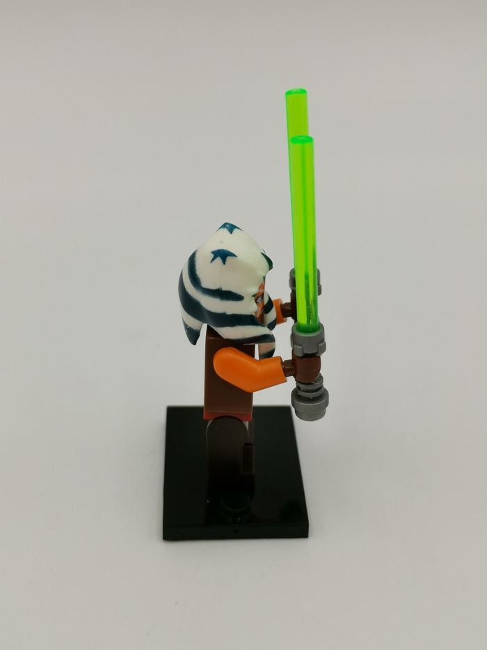 Minifigurine Ahsoka Tano - photo numéro 2