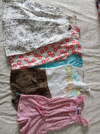 Lot vêtements fille 4 ans 
