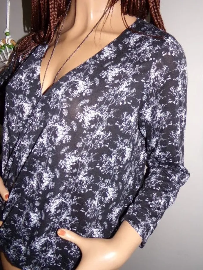 Blouse - photo numéro 2