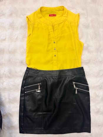 Jupe simili cuir noire zips – taille M – style rock chic tendance