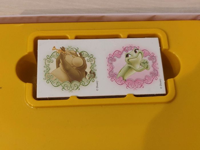 Jeu de dominos Disney Princesses - comolet - photo numéro 12