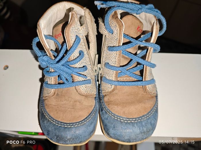 Chaussures taille 24 - photo numéro 3