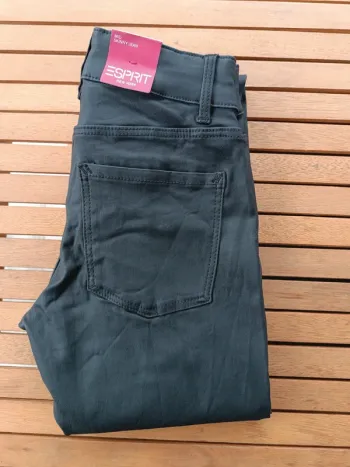 Ensemble jeans sous pull noir femme esprit xs et s
