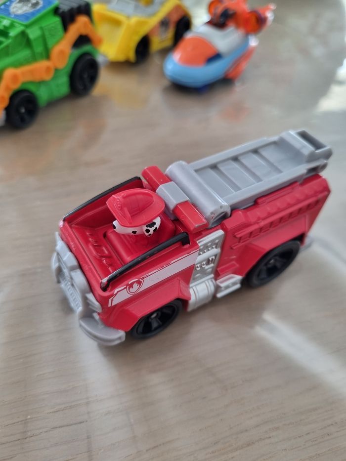 Lot 4 véhicules en métal pat patrouille - photo numéro 2