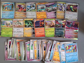 Lot de 102 cartes pokémon ev5 forces temporelles FR