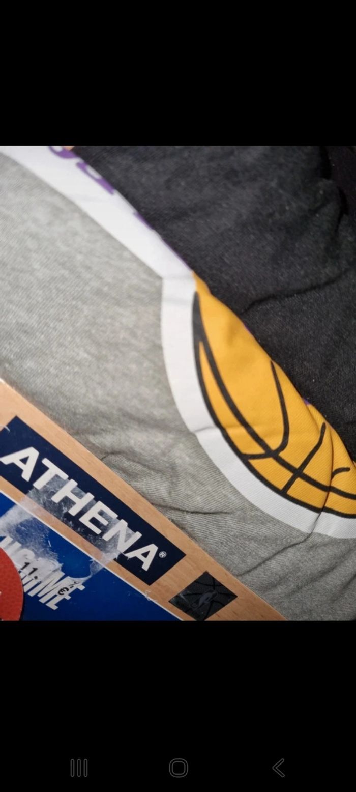 pyjama NBA LAKERS taille L - NEUF - Idée cadeau Noël - photo numéro 3