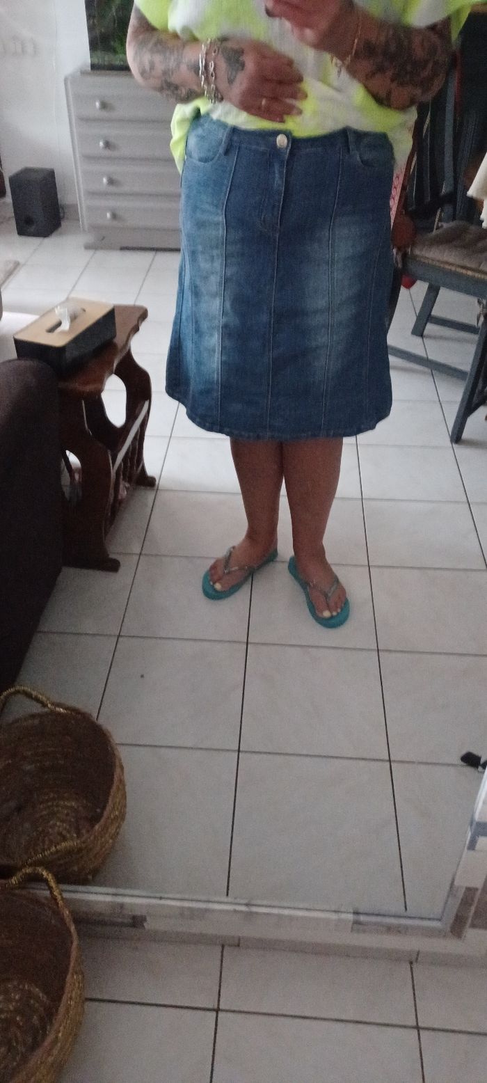 Très belle jupe jeans femme T 44 - photo numéro 5