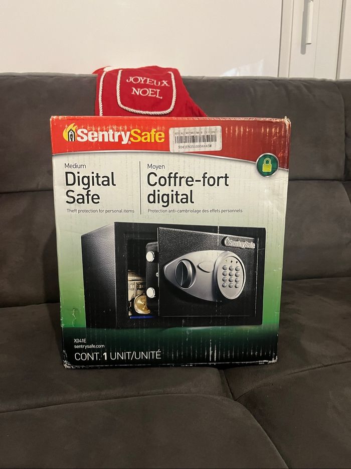 Coffre fort digital Sentrysafe