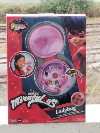 Le téléphone magique ladybug 