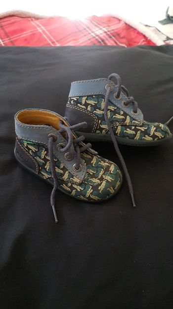 Bottillons de marche kickers cuir garçon p.22