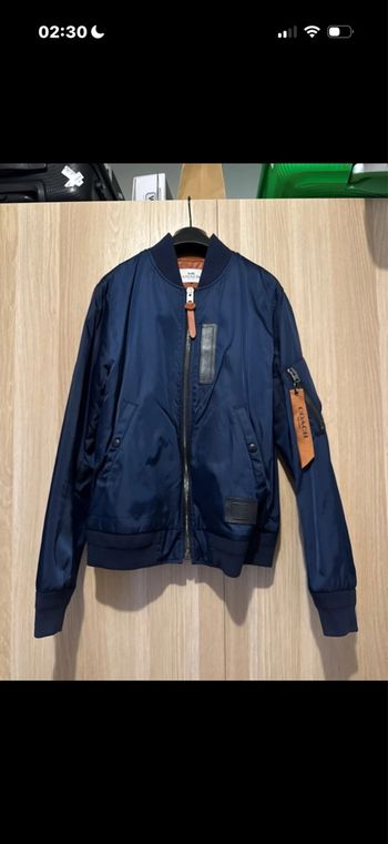 Manteau/Bombers coach