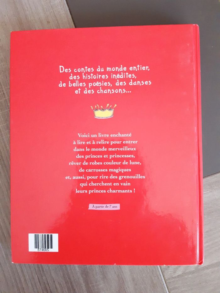 Le grand livre des princes,princesses et grenouilles. - photo numéro 2