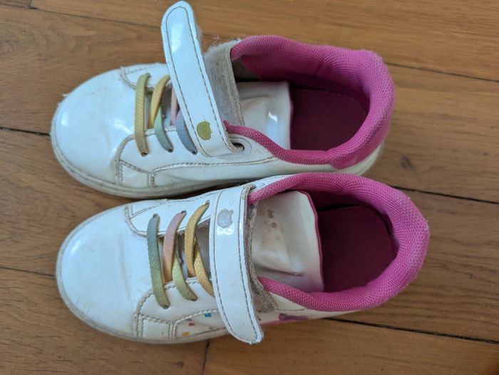 Lot paires baskets fille pointure 25 26 27 - photo numéro 4