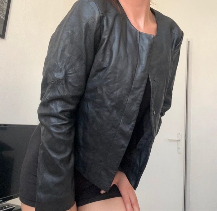 Veste en cuir camaïeu - photo numéro 4