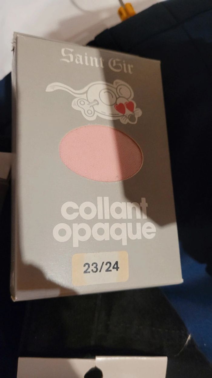 Lot de 25 collants fillettes 23/24 - photo numéro 6