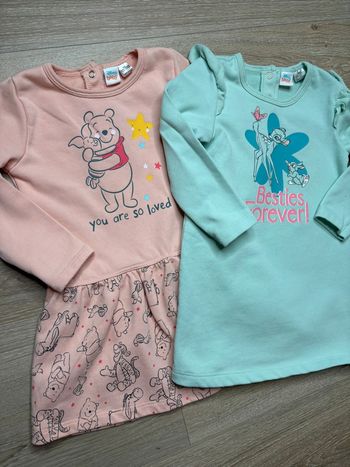 Lot deux robes Disney