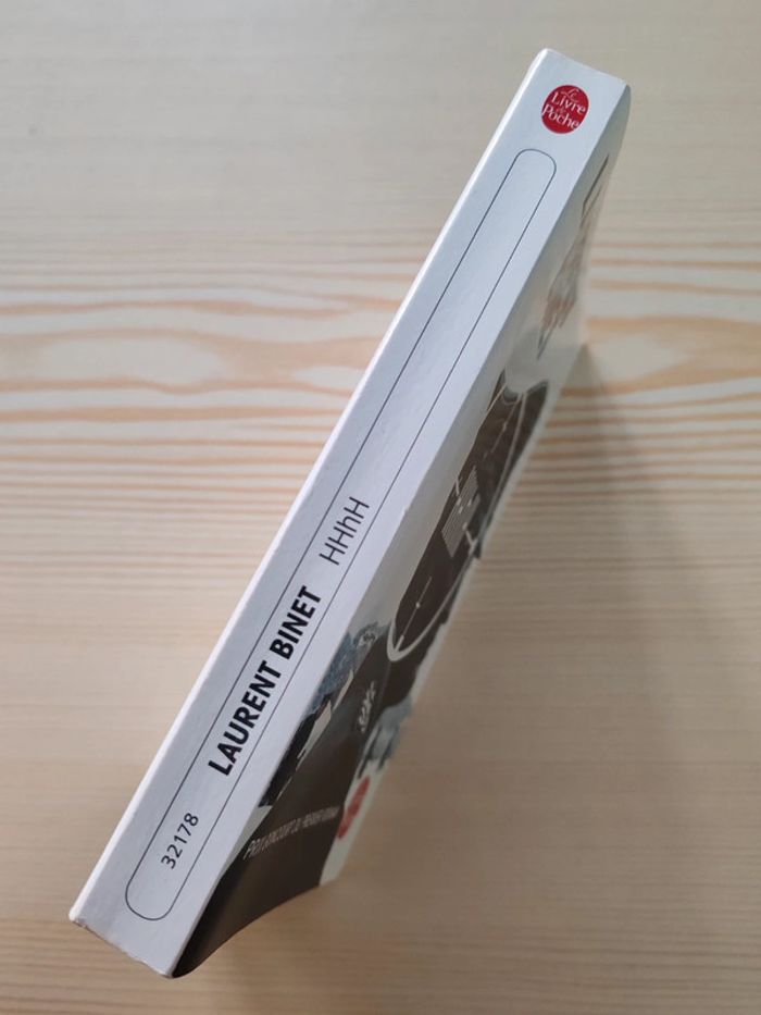 Laurent Binet 🌸 HHhH - photo numéro 3