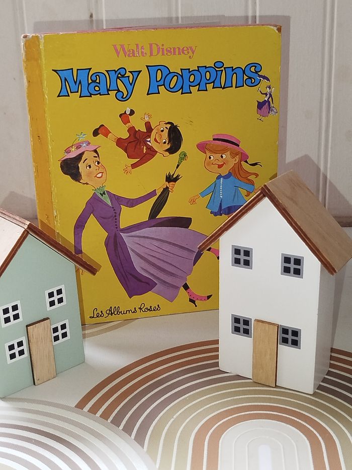 📚 Vintage Hachette Les albums Roses Mary Poppins