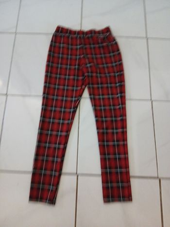Pantalon fille matiere polyster taille 12 ans