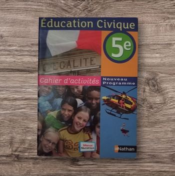 Éducation civique ( 5 e)