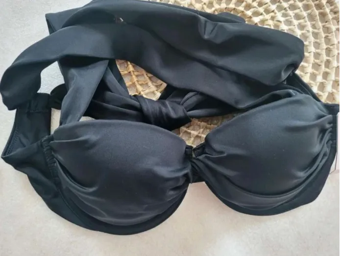 Maillot  de  bain  Victoria's  secret  Taille M Neuf  avec  etiquette - photo numéro 4