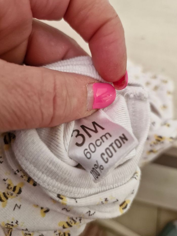 Body taille 3 mois - photo numéro 3