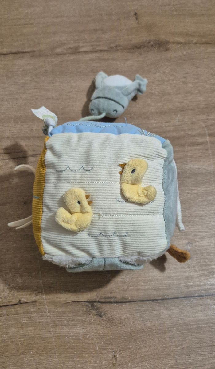 Cube d'activités en tissus Little Goose - photo numéro 7