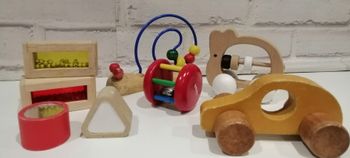 Jouets en bois bébé