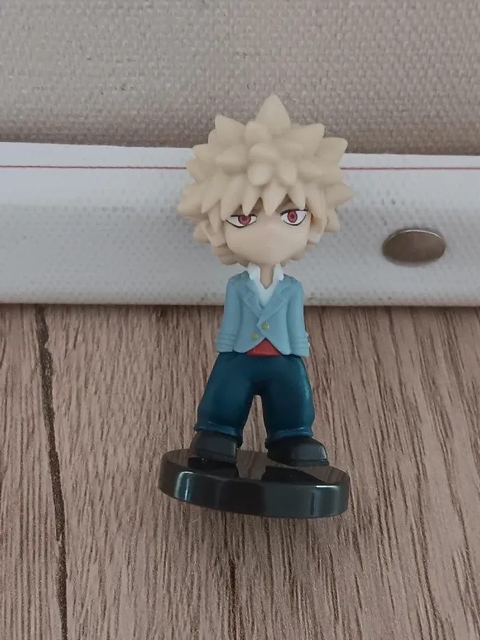 Petite figurine mha my hero academia katsuki bakugo