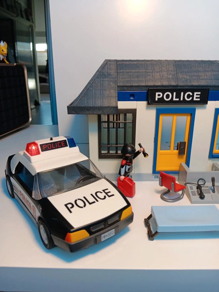 Lot figurines playmobil poste de police - photo numéro 3