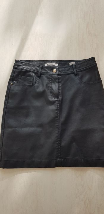 Jupe imitation cuir  T36