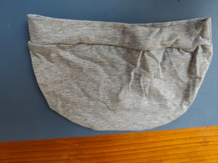 Bonnet naissance gris