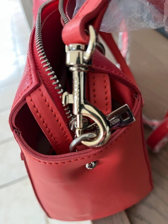 Superbe sac Lancaster tout cuir épaulé ou main rouge orange état neuf - photo numéro 2